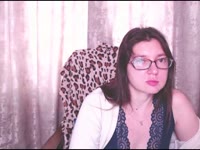 I am a femme fatale with charisma, I can humiliate you and be dominant, and submit to you! I am your Miss! And I want you to lick my feet! Or just come relax with me I know how to be soft