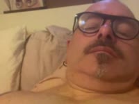 bonjour je suis bisex de temp en temp je fait des cam avec ma copine tres tres chaud