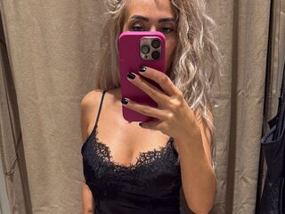 camslut masturbating JenniferRein