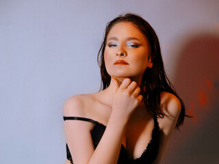 free webcam video KiraClair