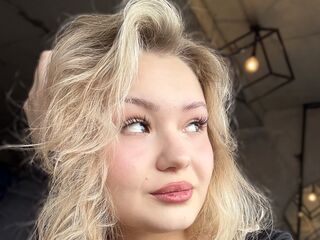 cam show LavernaMonnot