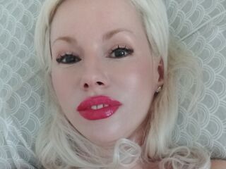 camgirl webcam LaymaFlay