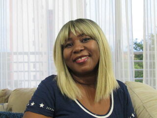 free live show LucylinBlack