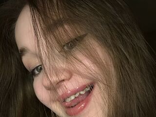 camslut showing pussy OctaviaDeep