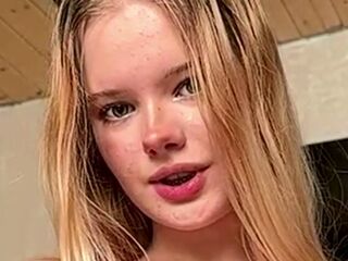 girl webcam JeannettaCeraos