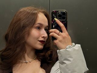 sexy webcamgirl JulieLamb