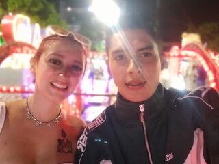 chat live cam HinnathaAndTonny
