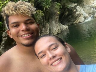 free chatroom ManeandValentina
