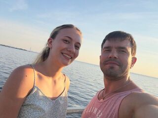 hot couple webcam ViktorJuli