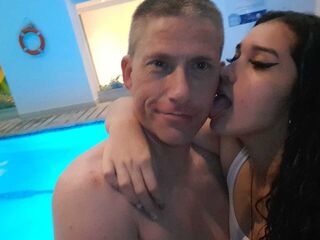 fucking webcam couple liveshow VivianaandAndrew