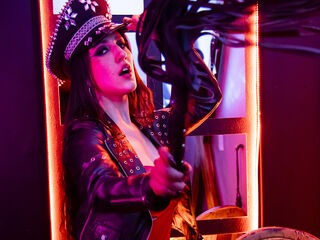 bdsm cam girl live CleodoraNoir