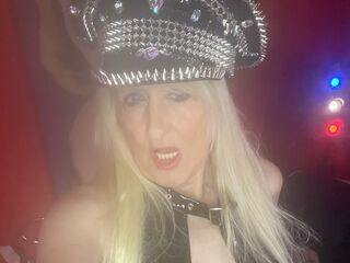 girl slave sex cam GodessLulu