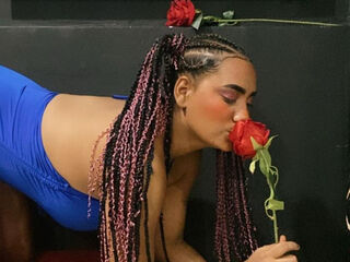submission chat HannahRuiz