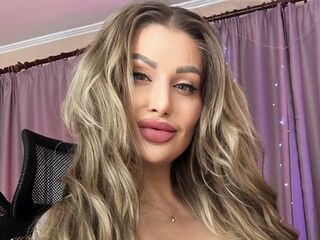 bdsm cam girl LuxeAnna