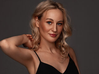 jasmin cam AbeyAmaze
