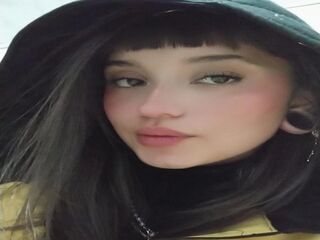 camwhore masturbating AliceMorely