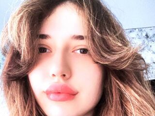 sexvideo AliceTrisavya