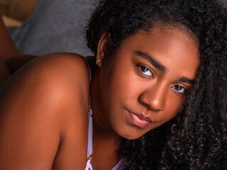 adult videochat cam AmaraRuiiz