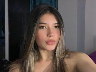 sexy webcamgirl picture AmberCuellar