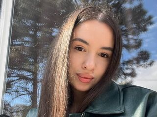 hot strip tease cam AmberPocasangre