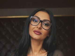 camgirl spreading pussy AmnaMoon