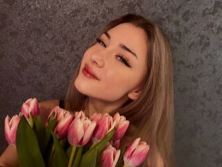 nude camgirl photo AngellaMasood