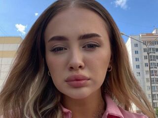 beautiful girl AnnettaToran