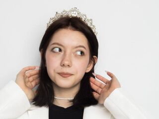 free online chat ArielleTewell