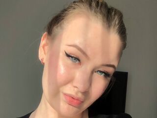 topless ArlettaVatter