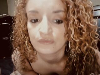 camgirl showing tits AshleyRain