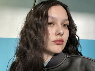 webcam bitch chatroom BekyPiters