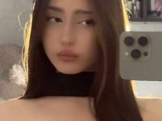 hot webcamslut BellaJersiquins