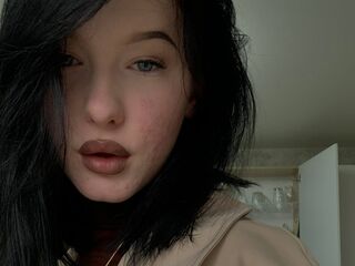 free liveshow BellaRoyz