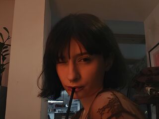 webcam babe BereniceDwight