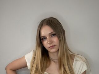 hot cam girl masturbating CandiMalott