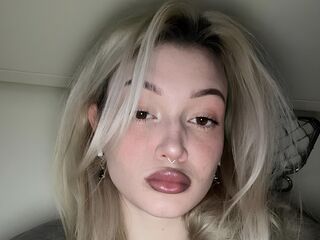 camwhore spreading pussy CaseyHemmerling