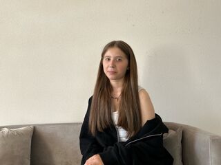 webcam girl chatroom CatherineRichard