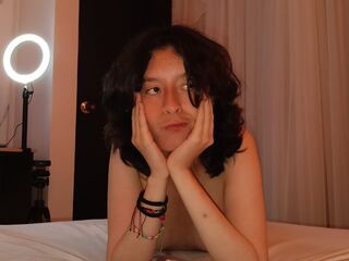 naked camgirl fingering pussy CharlotteBlade