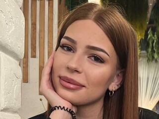 camgirl porn cam CharmainDelnero