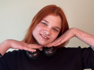 bedroom livecam ChiaPreuitt