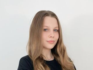 free live camsex ChristianeSivie