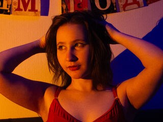 naked girl with webcam masturbating with dildo ChristyWeb