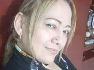 free livesex ClauDarling