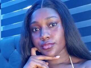 beautiful camgirl ClaudiaModest
