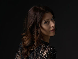 cam hooker chatroom CorinaDaniela