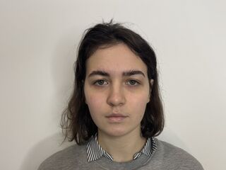 camgirl masturbating with sex toy CorinaHariri