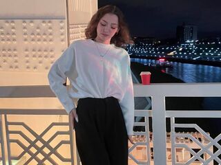 live sex cam CweneGallant