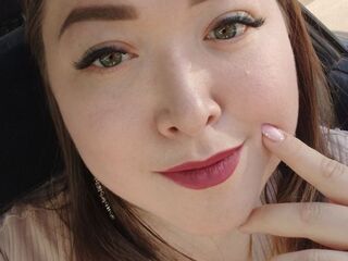 masturbating cam girl DainaWaga