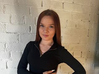 chat room live cam DavinaHislip