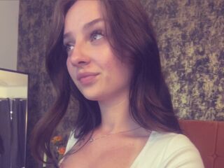 free nude cam DeliaAmour